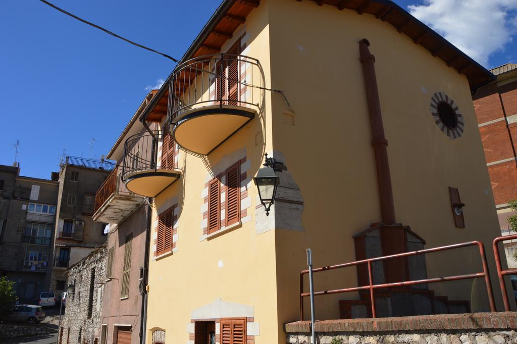 Guest House - Il Granaio Norma Exterior foto